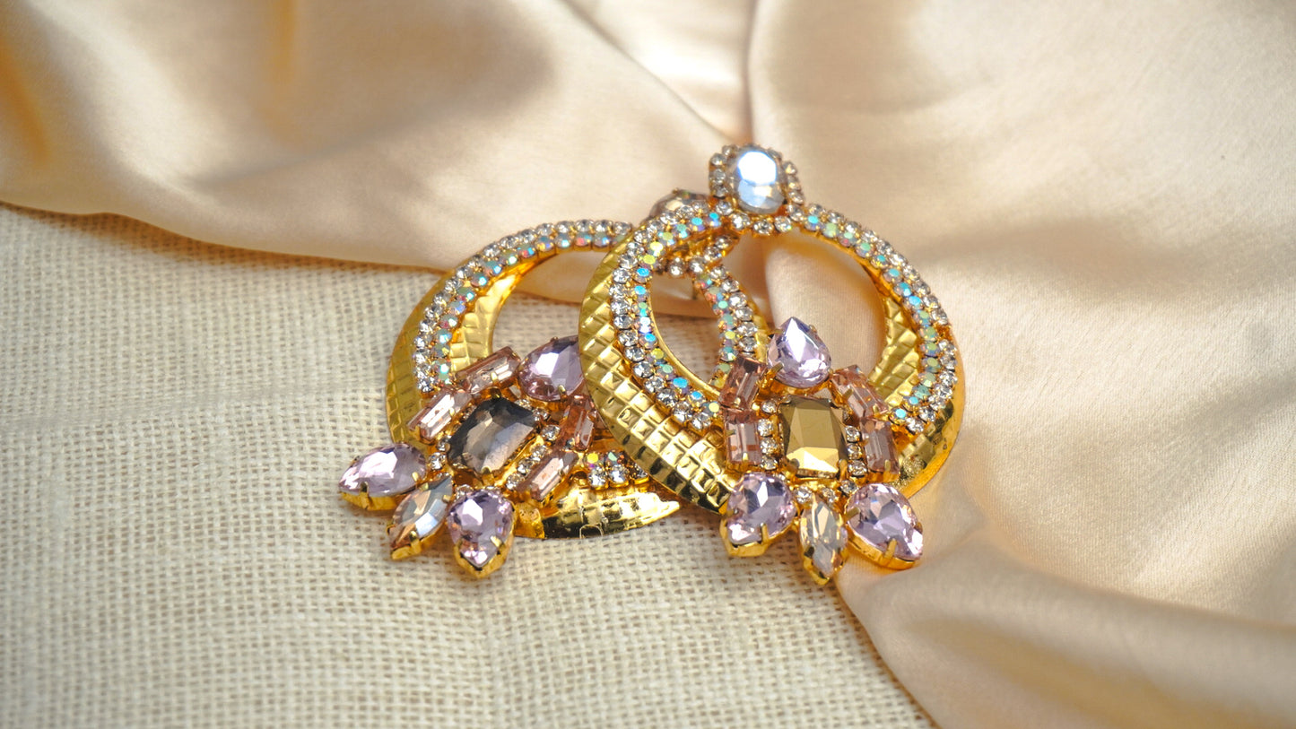 Golden-round-Victoria-earring