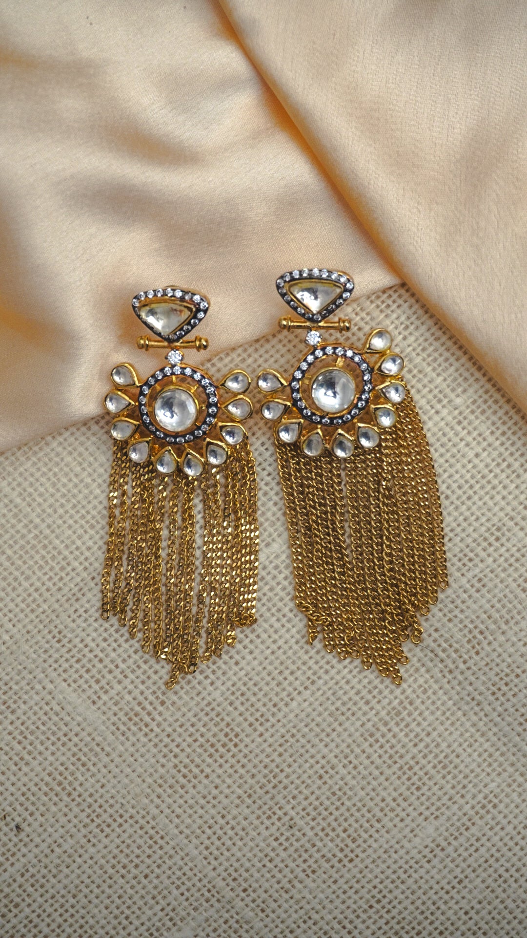golden-kundan-tassel-earrings