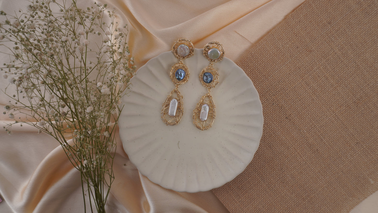 goldplated-baroque-earrings(EDGY CHIC )