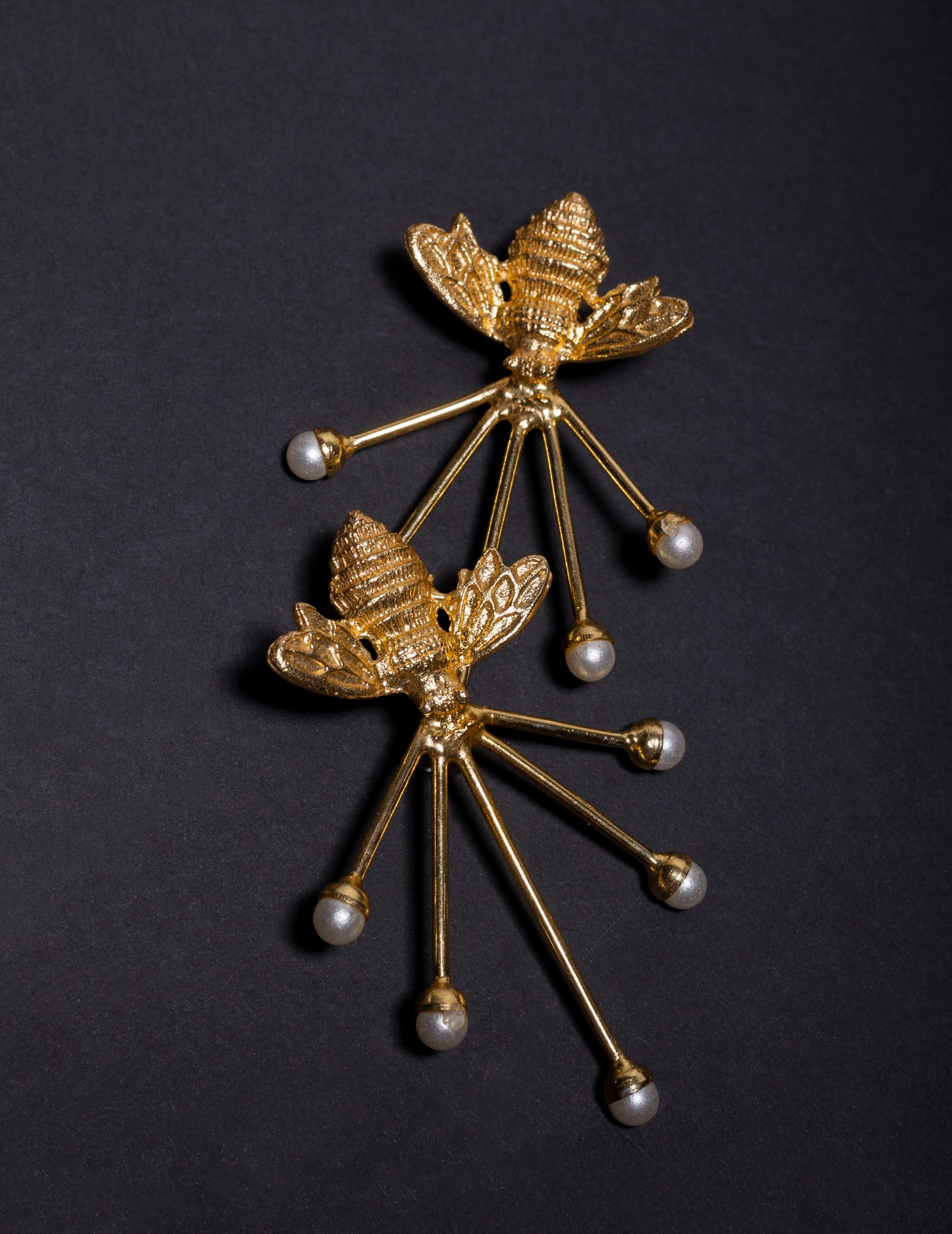 goldplated-beespyke-earrings