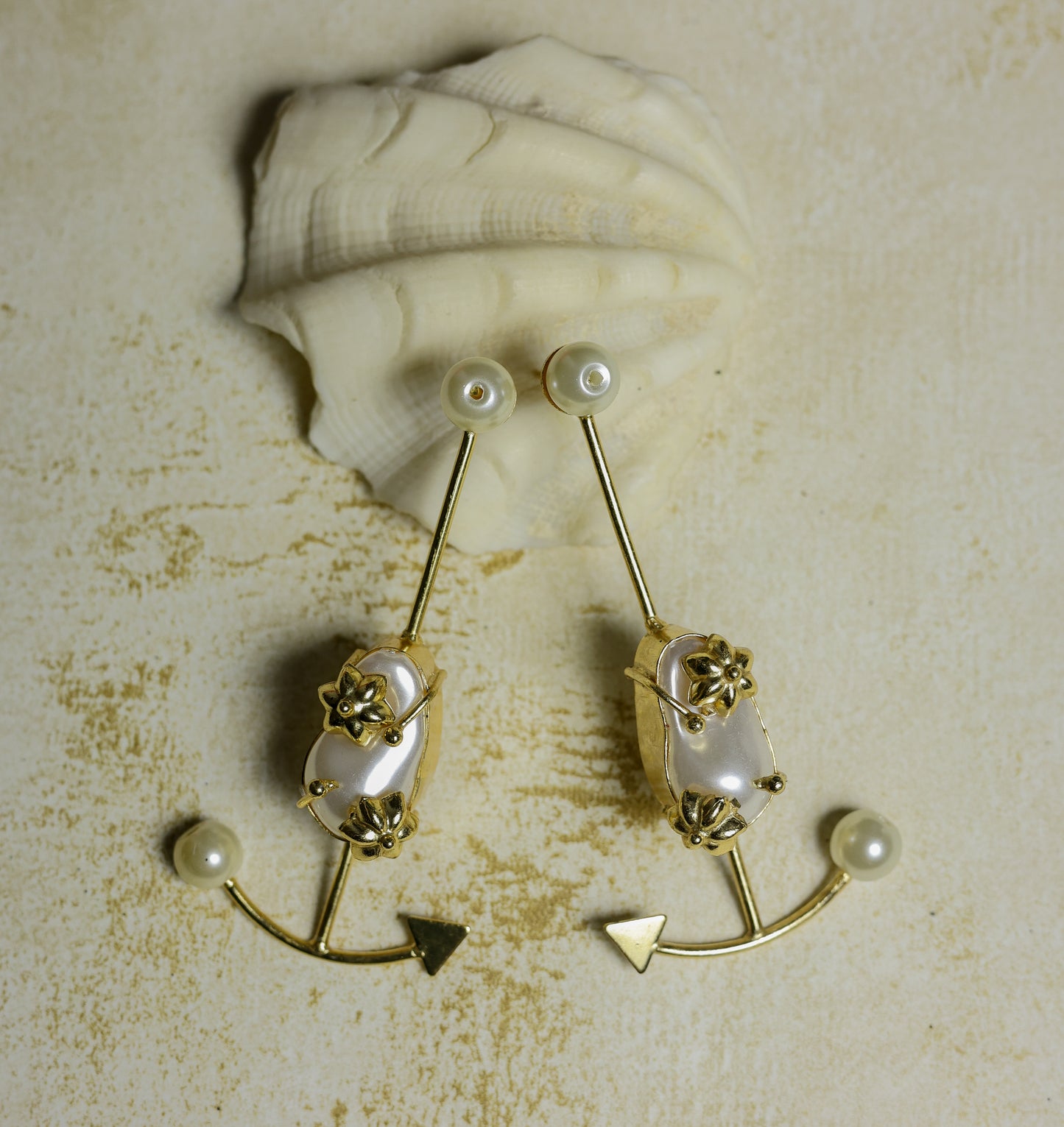 golden-long-statement-earrings