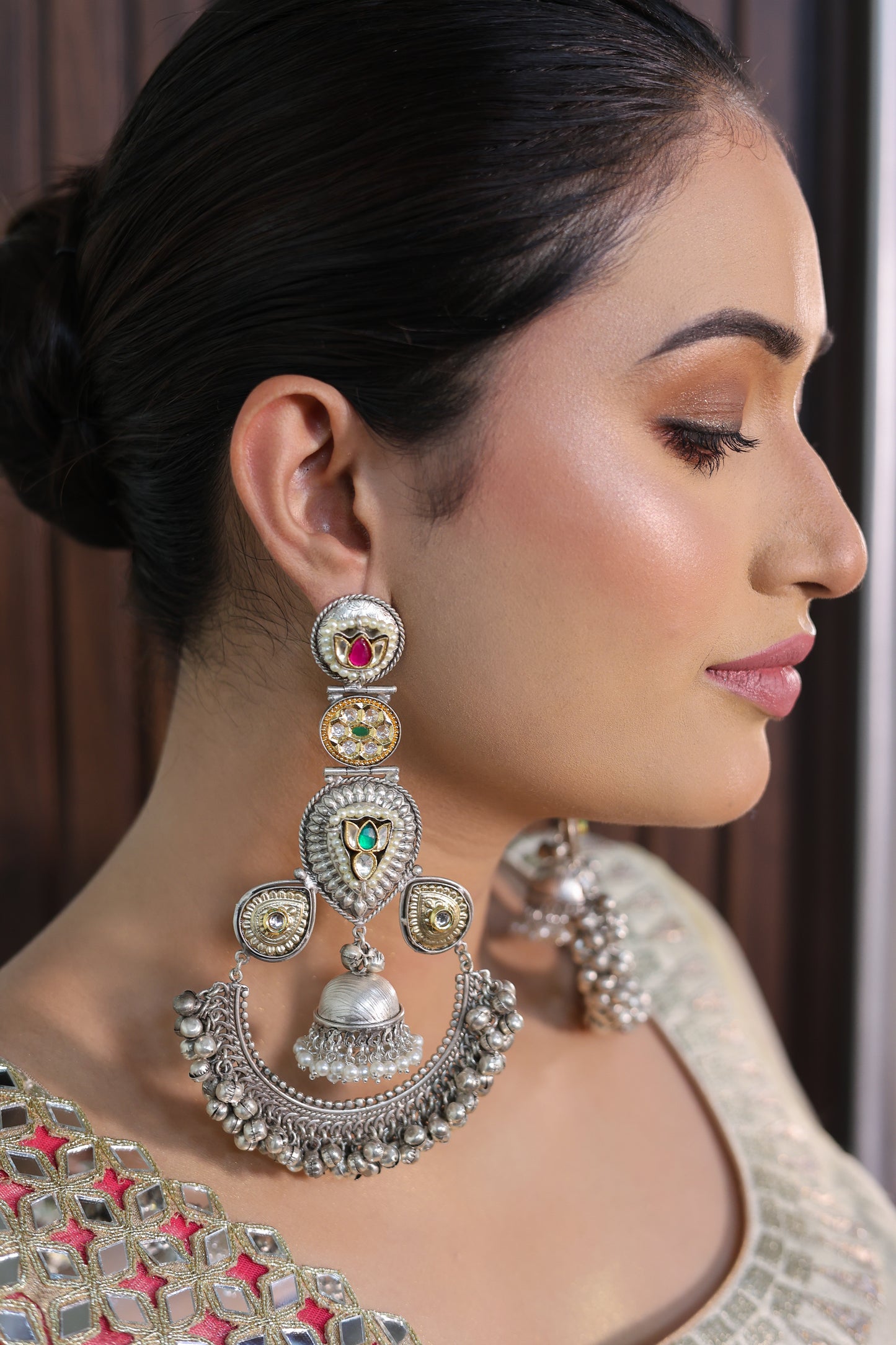 silver-Madhuri-fusion-Jhumka