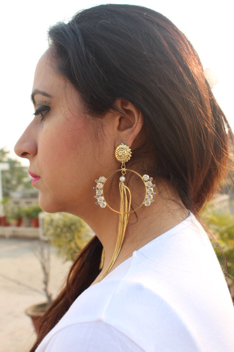 golden-long-tassel-earrings