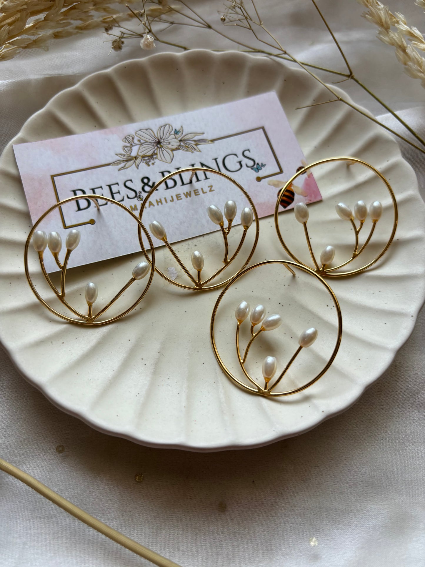 goldplated-pearl-casual-earring