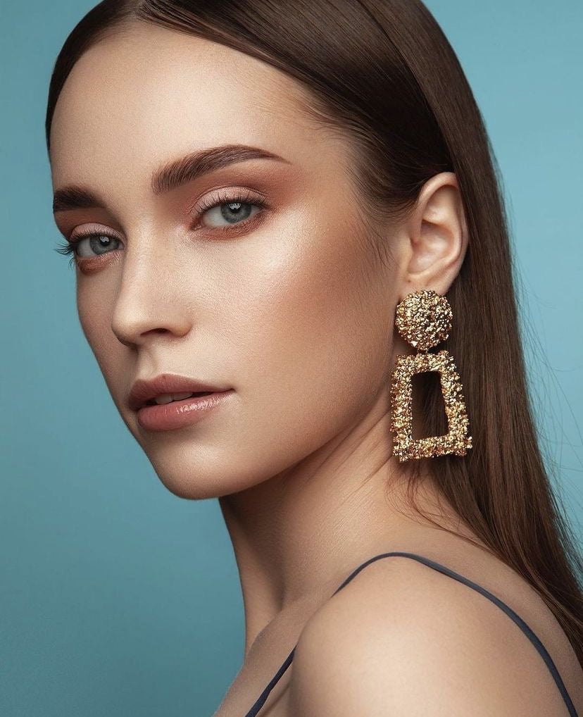 golden-drop-earrings