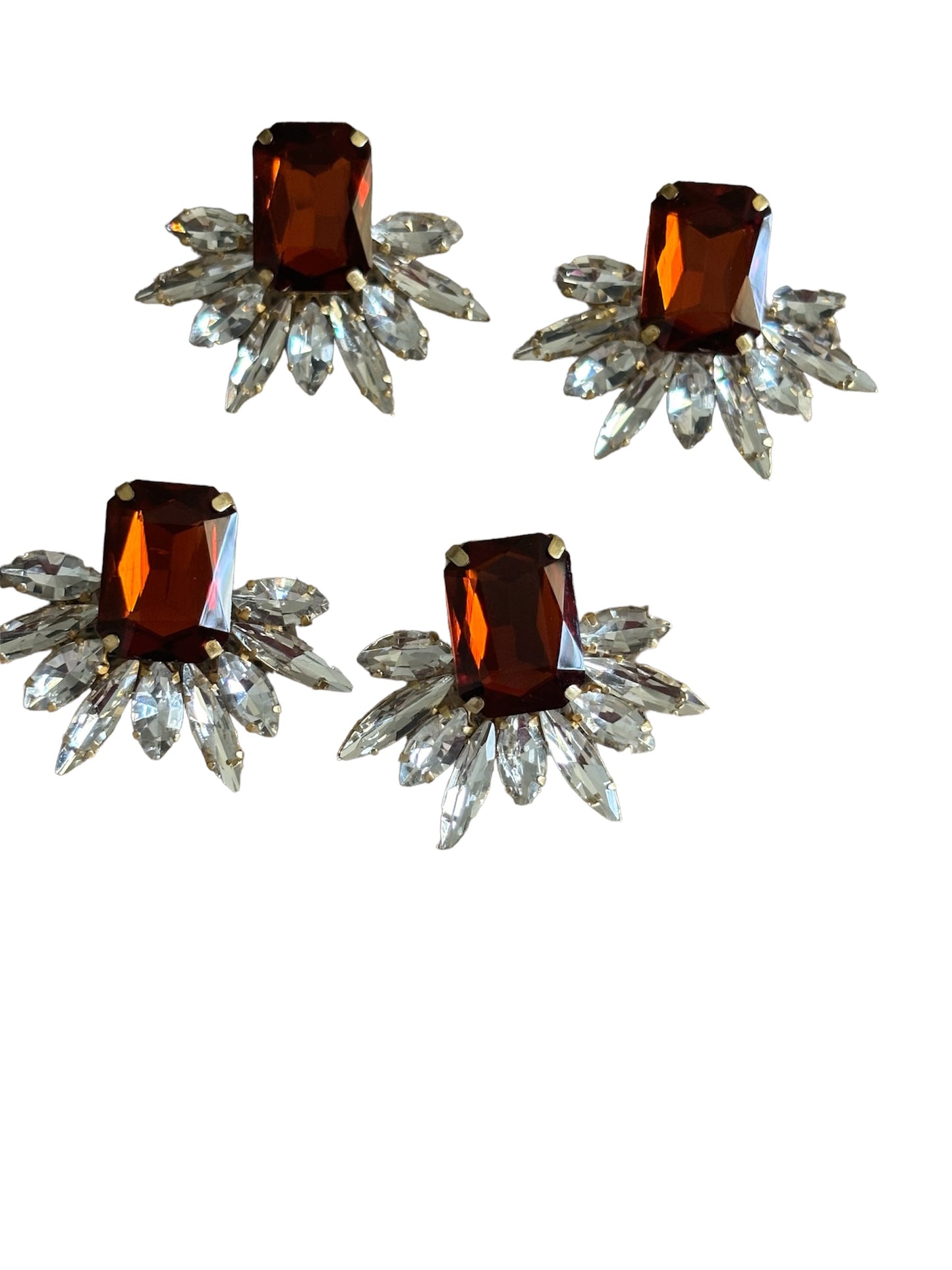 red-rhinestone-stud-earrings