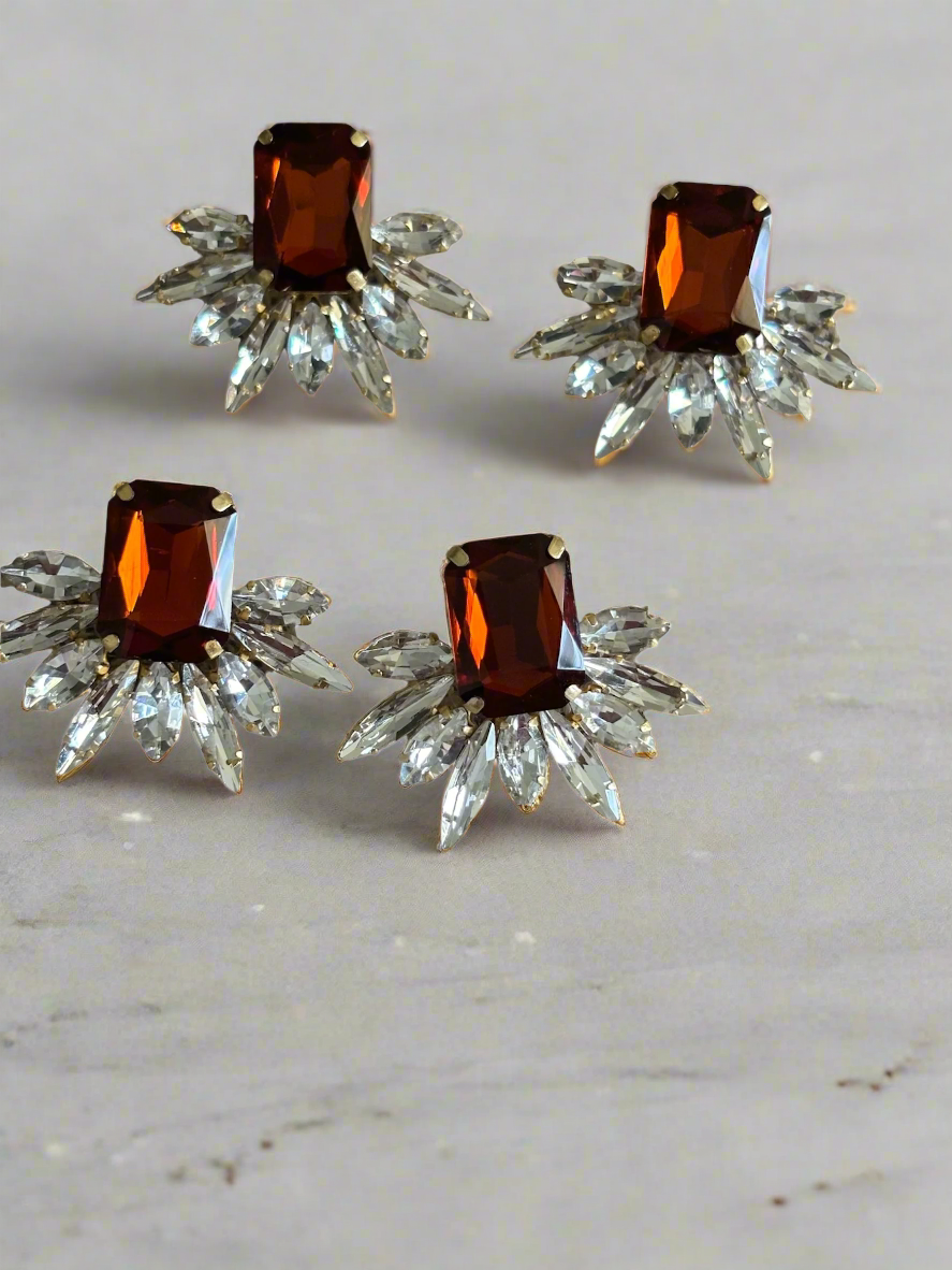 red-rhinestone-stud-earrings