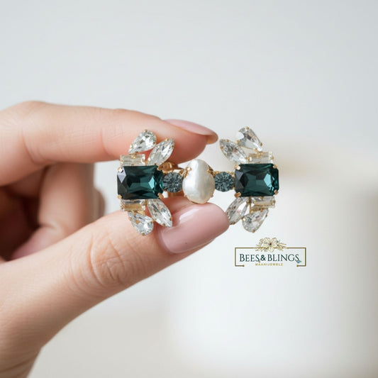 black-baroque-ring
