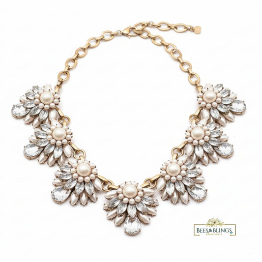 crystal-pearl-statement-necklace