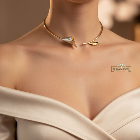 lily-golden-choker-necklace