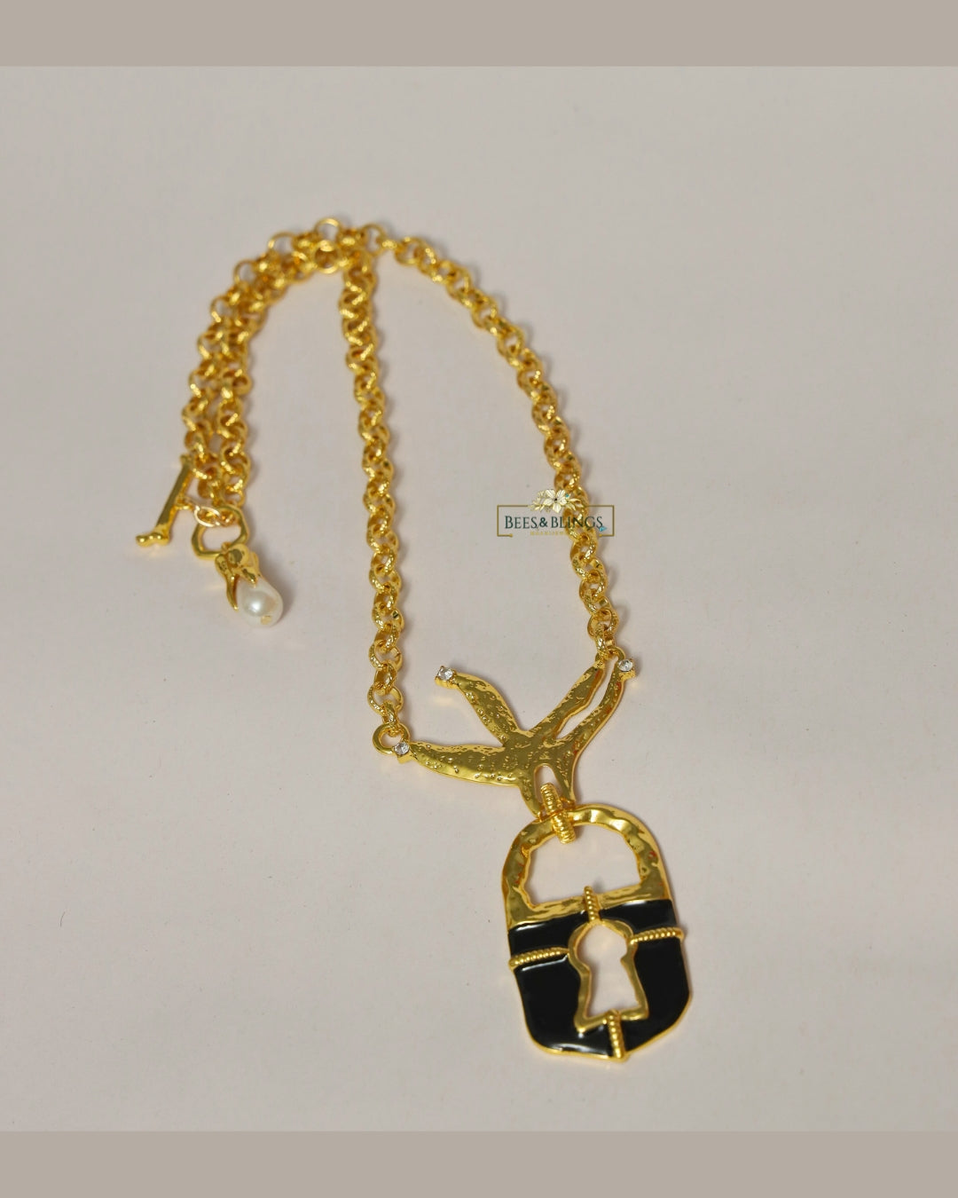 statement necklace