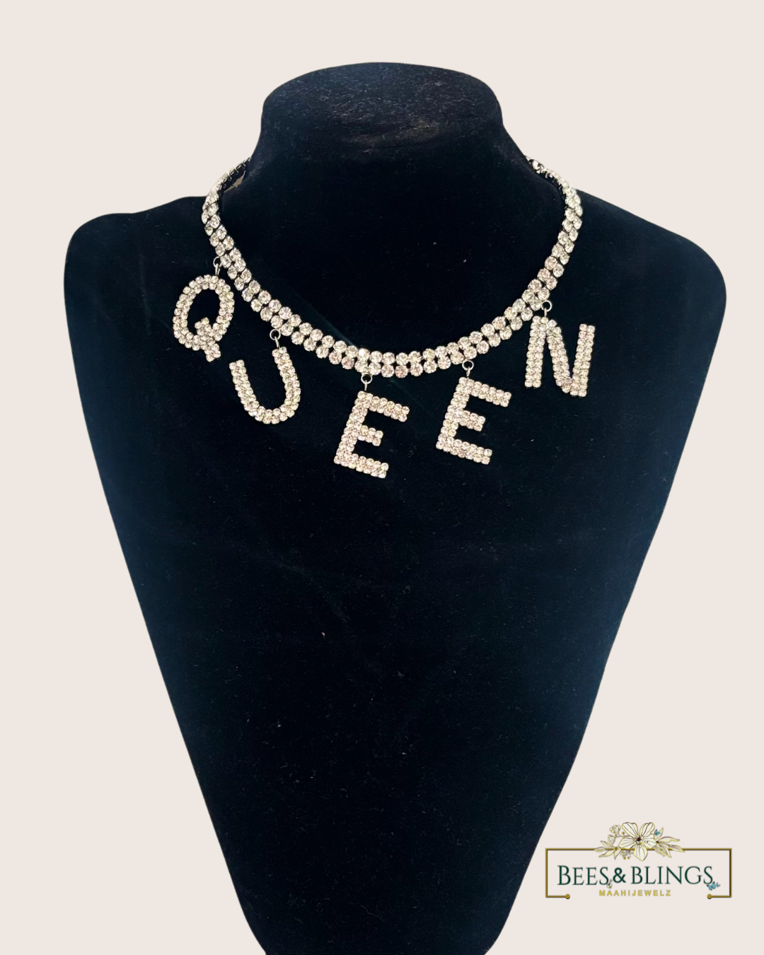 queen party necklace