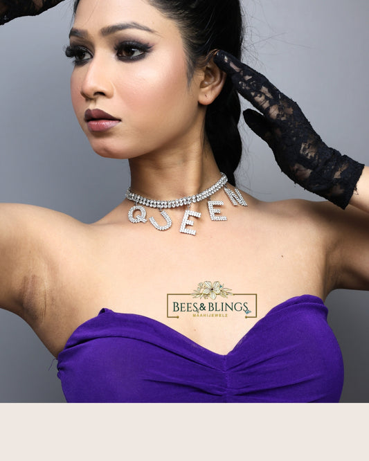 Queen party statement necklace