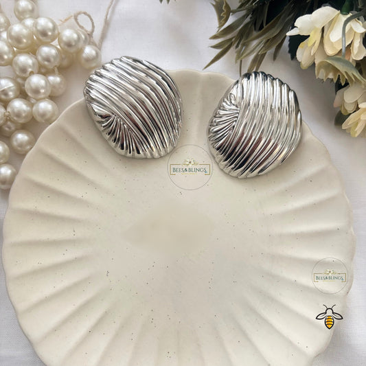 silver-round-statement-earrings