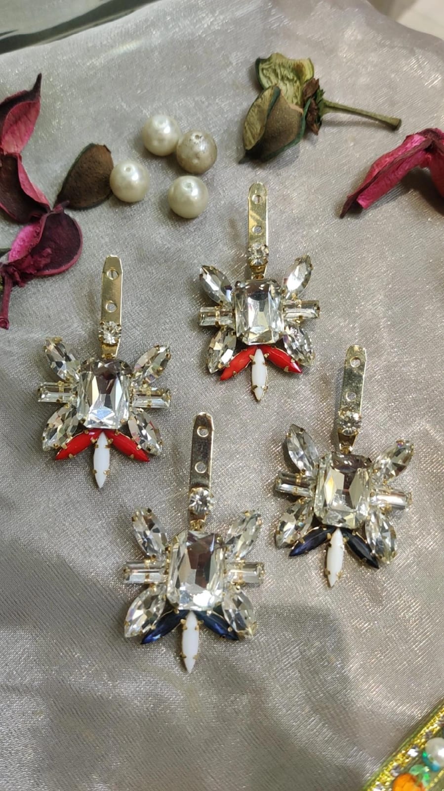 goldplated-statement-drop-earrings