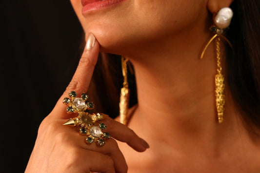 golden-pearl-party-earrings
