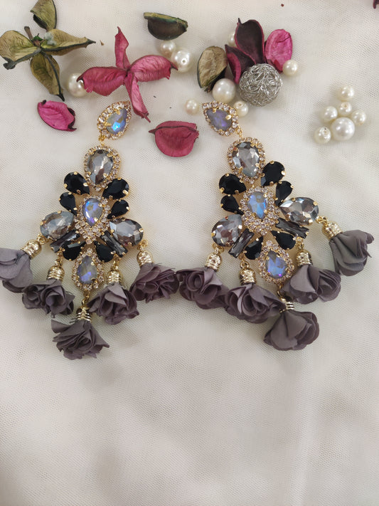 NOURA-GREY-FLORAL-PARTYWEAR-EARRING