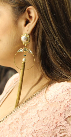 golden-long-tassel-earrings
