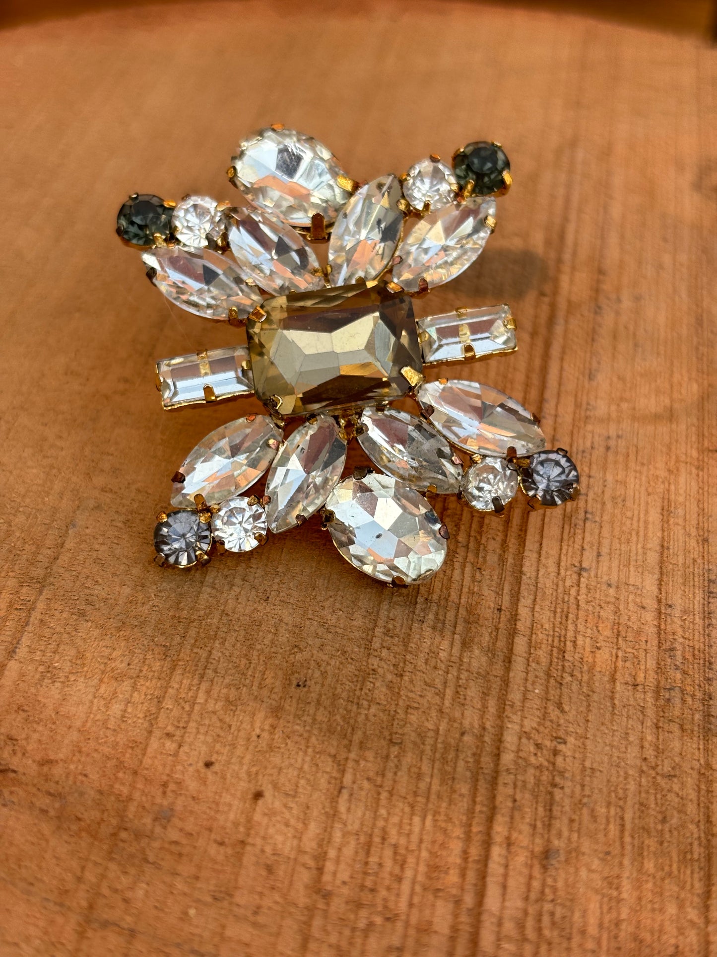 STATEMENT RINGS