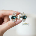 black-baroque-ring