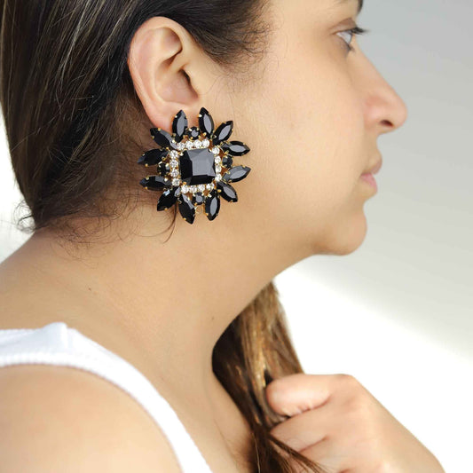 Black-rhinestone-stud-earrings
