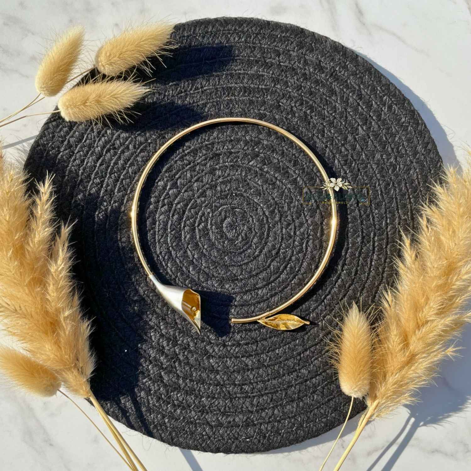 calla-lily-golden-choker-necklace