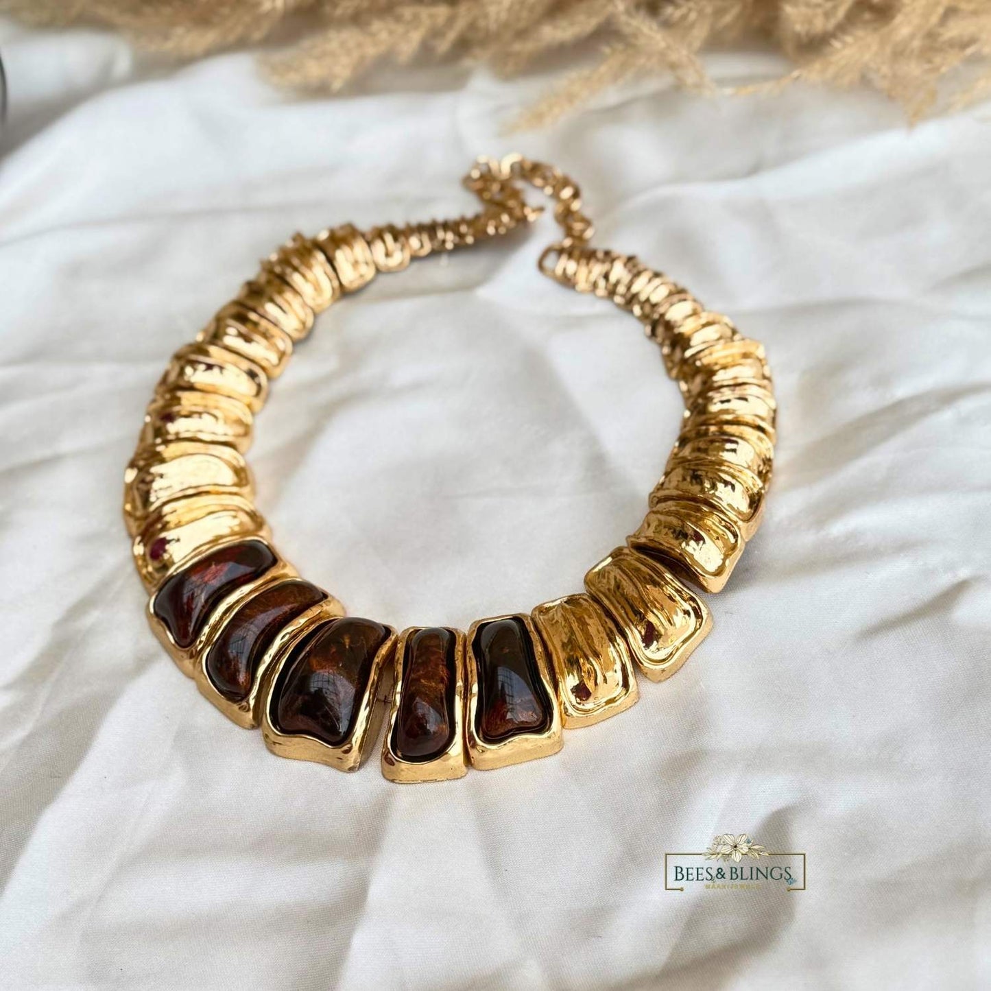 golden-brown-statement-necklace
