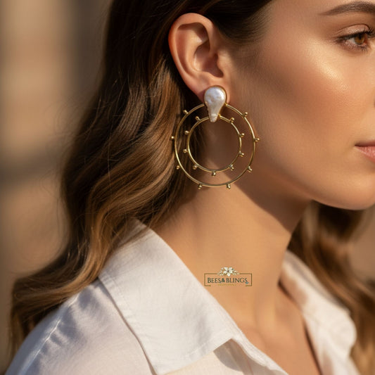 Golden casual statement earrings
