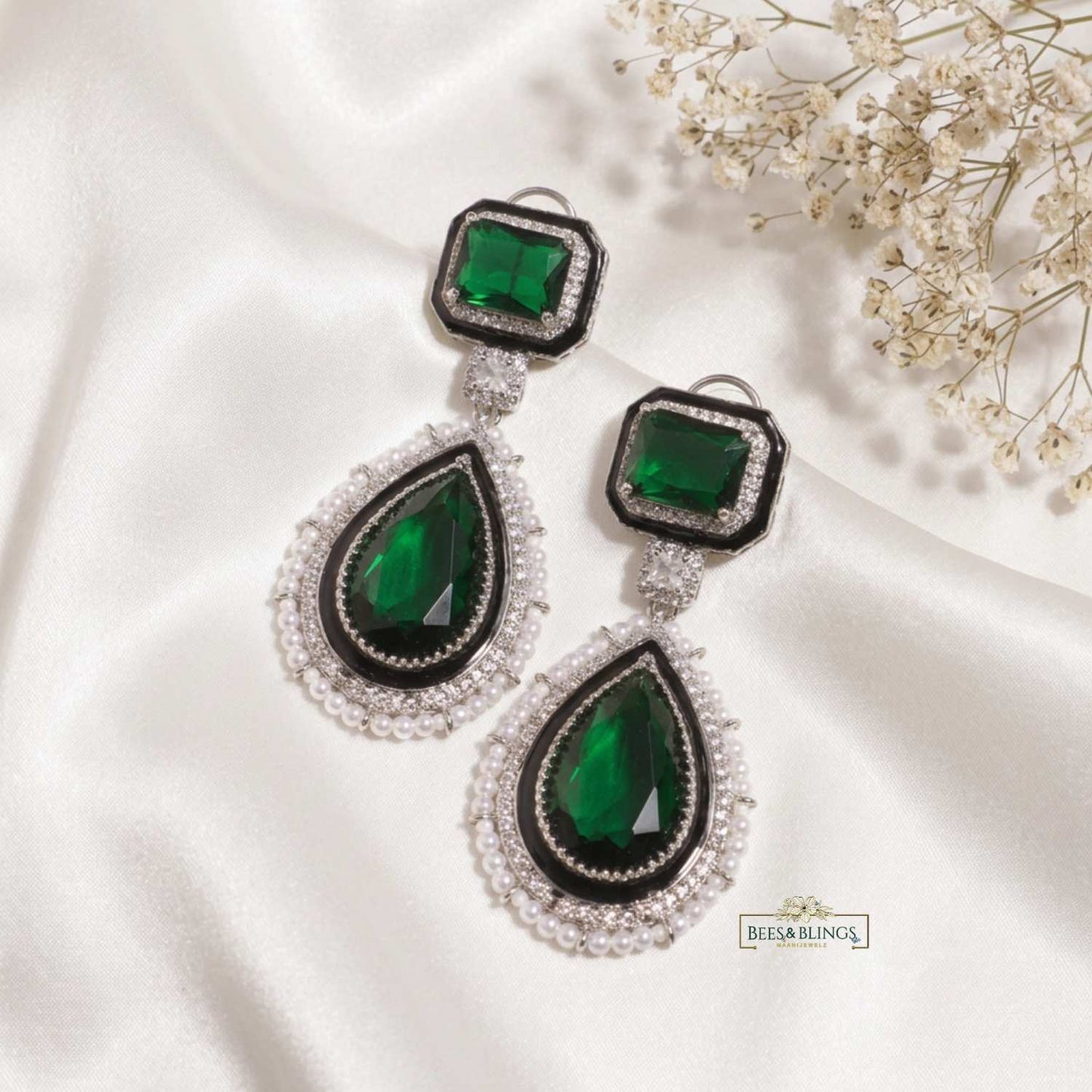 green ad party earrings