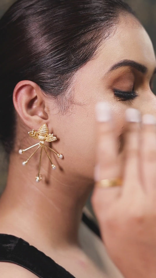 goldplated spyke earrings