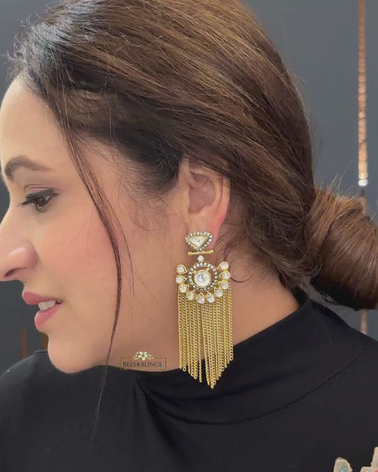 golden-kundan-tassel-earrings