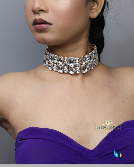 silver-rhinestone-statement-necklace